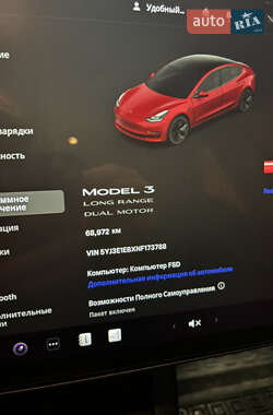 Седан Tesla Model 3 2022 в 