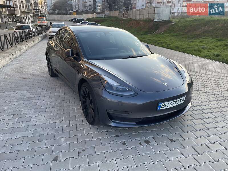 Седан Tesla Model 3 2021 в Одессе