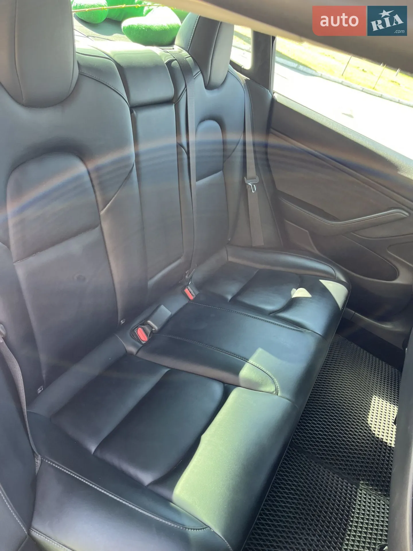 2019 Tesla Model 3 - мініатюра 11