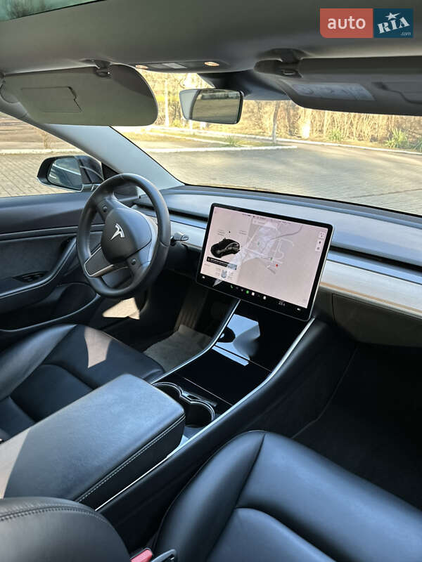 Седан Tesla Model 3 2019 в Трускавце фото 12 Седан Tesla Model 3 2019 в Трускавце