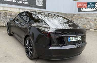 Седан Tesla Model 3 2018 в 