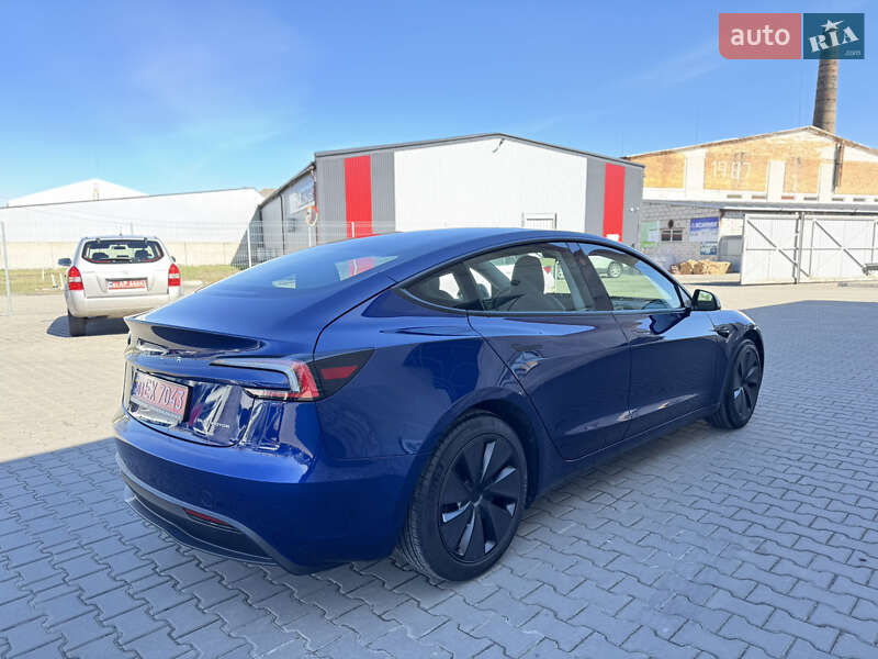 Седан Tesla Model 3 2024 в Луцке фото 7 Седан Tesla Model 3 2024 в Луцке