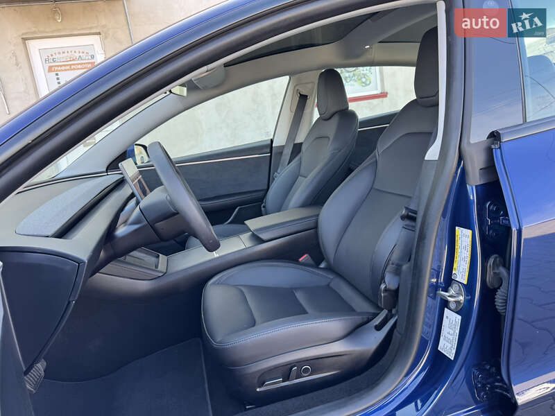 Седан Tesla Model 3 2024 в Луцке фото 24 Седан Tesla Model 3 2024 в Луцке