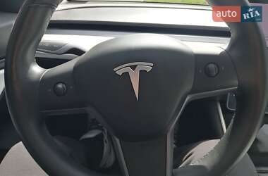 Седан Tesla Model 3 2018 в 