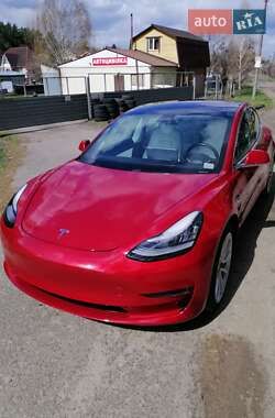 Седан Tesla Model 3 2018 в 