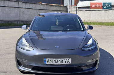 Седан Tesla Model 3 2018 в 