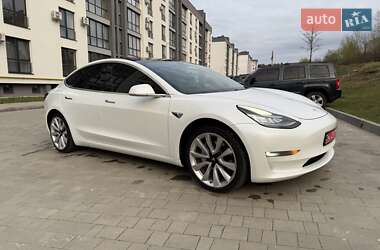 Седан Tesla Model 3 2019 в 