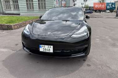 Седан Tesla Model 3 2018 в 