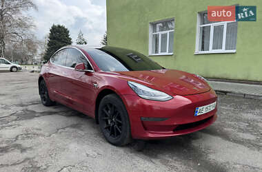 Седан Tesla Model 3 2018 в Днепре