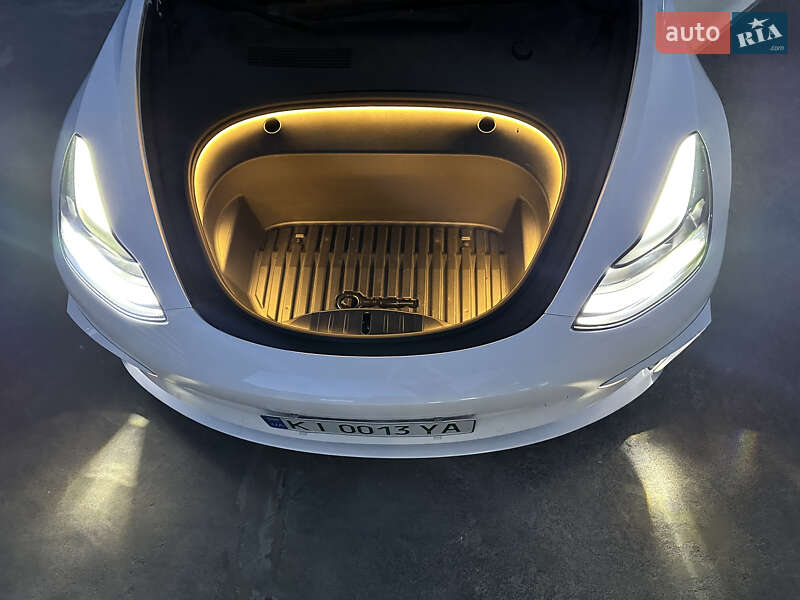 Седан Tesla Model 3 2021 в Киеве фото 9 Седан Tesla Model 3 2021 в Киеве