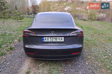 Седан Tesla Model 3 2018 в 
