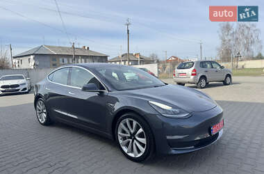 Седан Tesla Model 3 2018 в 