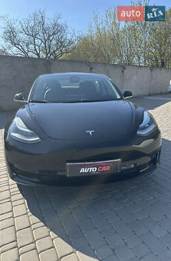 Седан Tesla Model 3 2020 в 