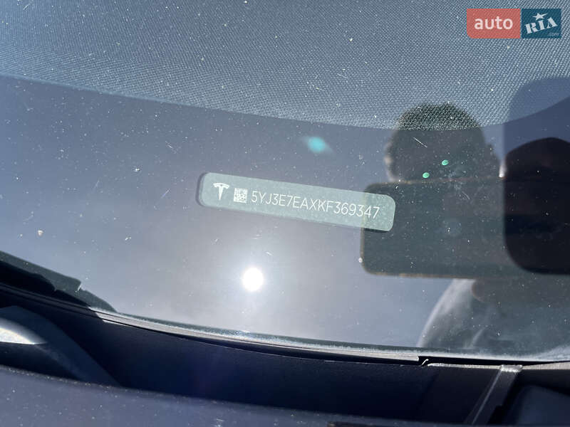 Седан Tesla Model 3 2019 в Стрые