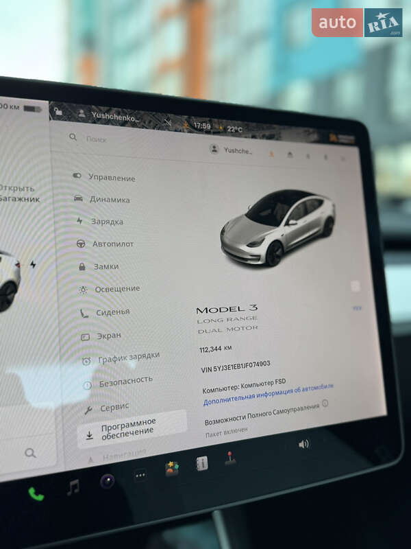 Седан Tesla Model 3 2018 в Киеве