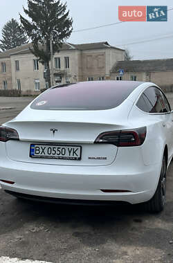 Седан Tesla Model 3 2018 в 