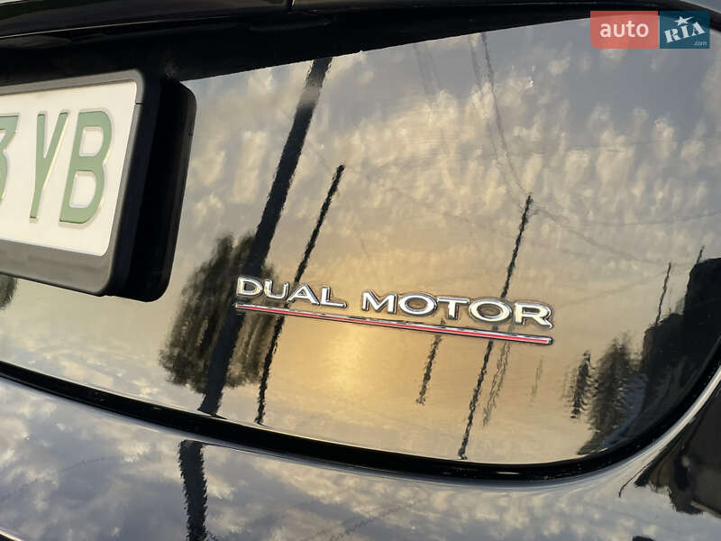 Седан Tesla Model 3 2019 в Білій Церкві
