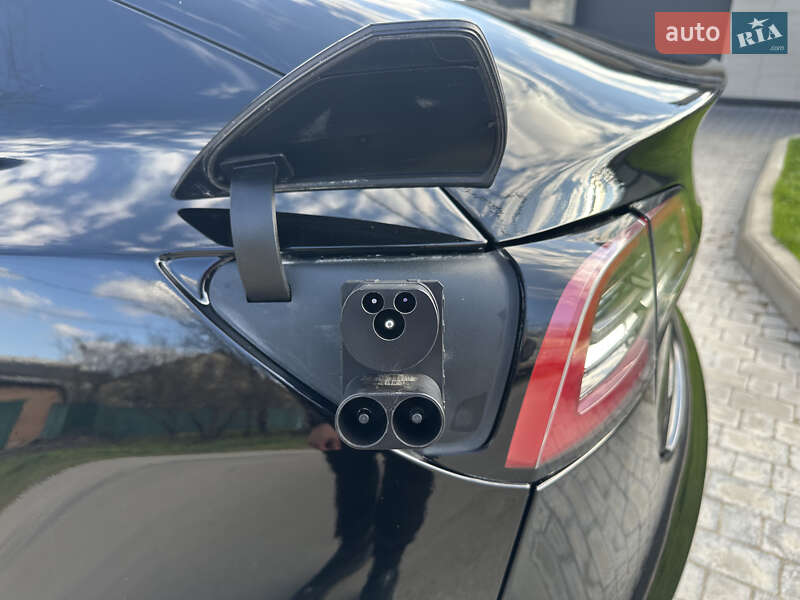 Седан Tesla Model 3 2018 в Харькове