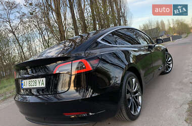 Седан Tesla Model 3 2019 в Ірпені