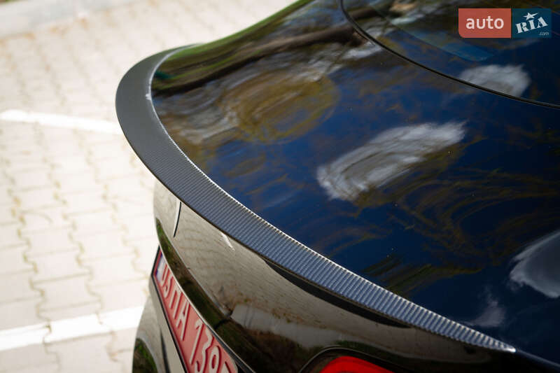 Седан Tesla Model 3 2021 в Тернополе