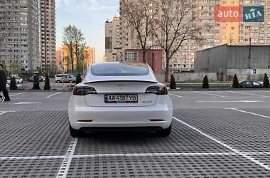 Седан Tesla Model 3 2018 в 