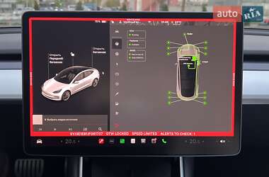 Седан Tesla Model 3 2018 в 