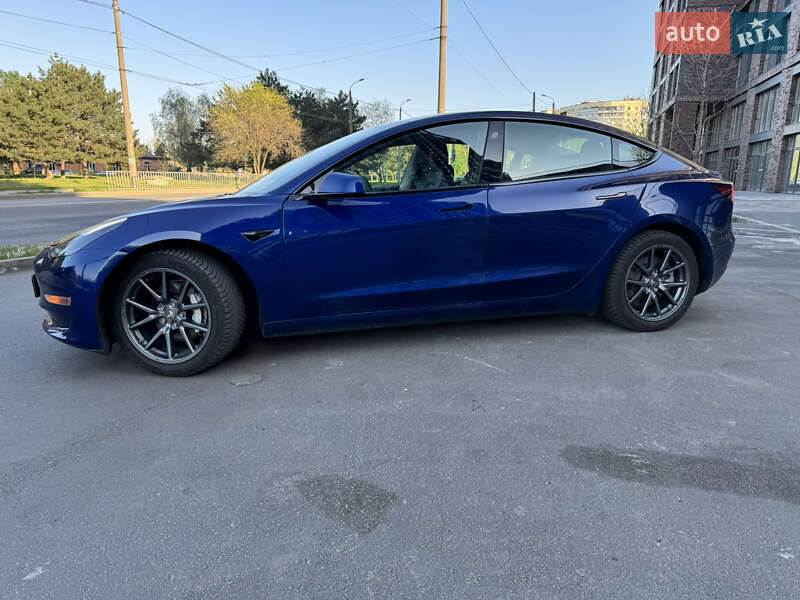 Седан Tesla Model 3 2019 в Днепре фото 3 Седан Tesla Model 3 2019 в Днепре