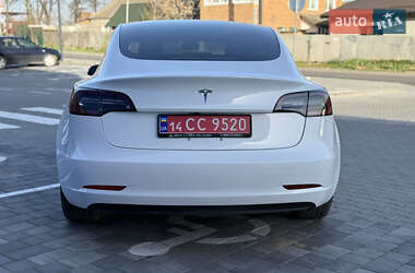 Седан Tesla Model 3 2018 в 