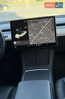 Седан Tesla Model 3 2018 в 