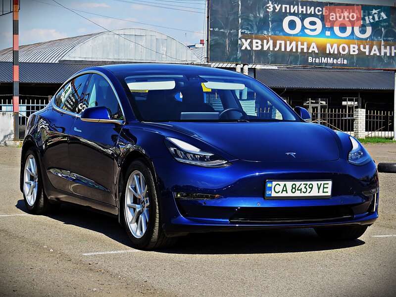 Седан Tesla Model 3 2019 в Черкассах фото 2 Седан Tesla Model 3 2019 в Черкассах