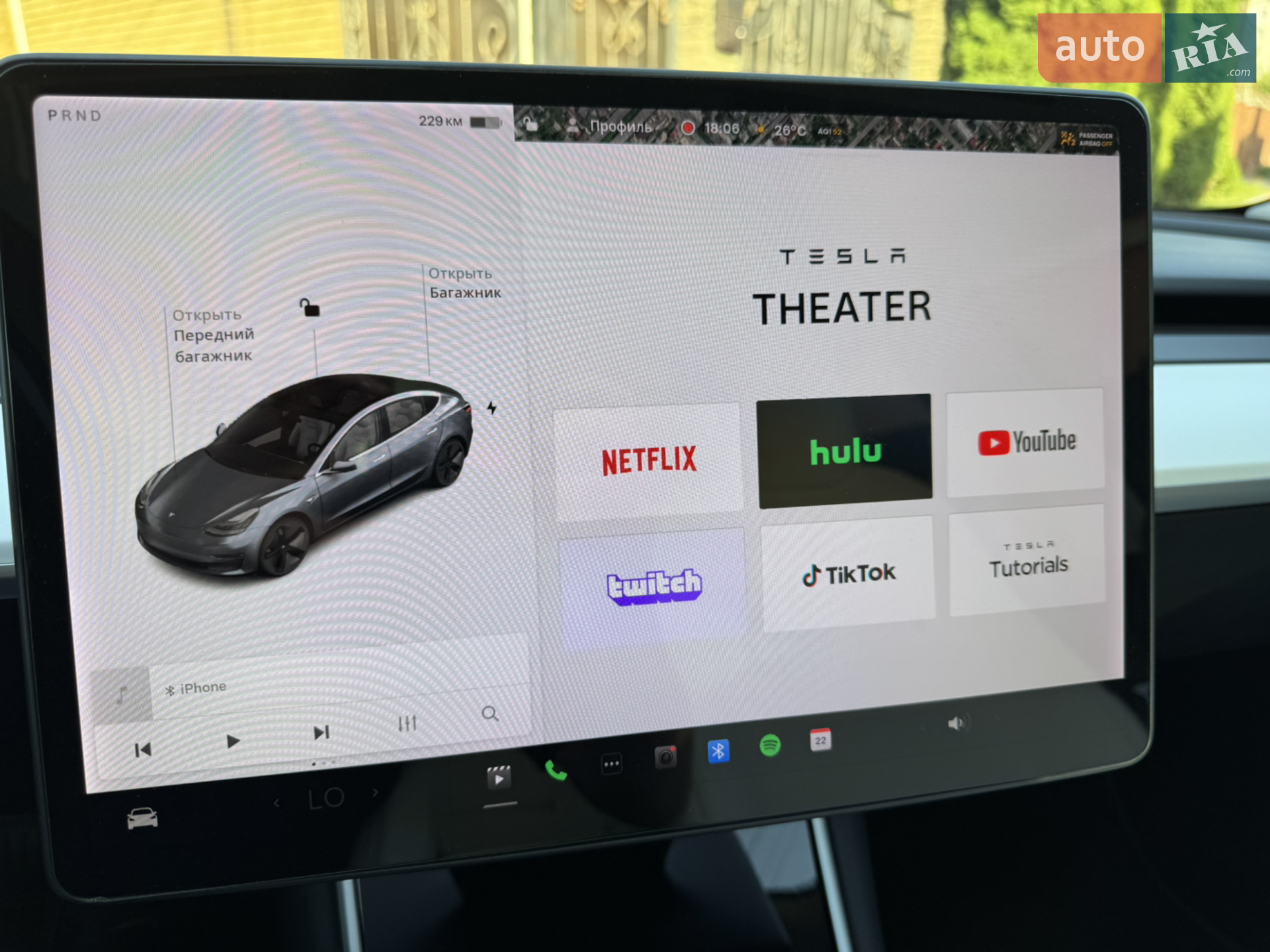 2018 Tesla Model 3 - мініатюра 13