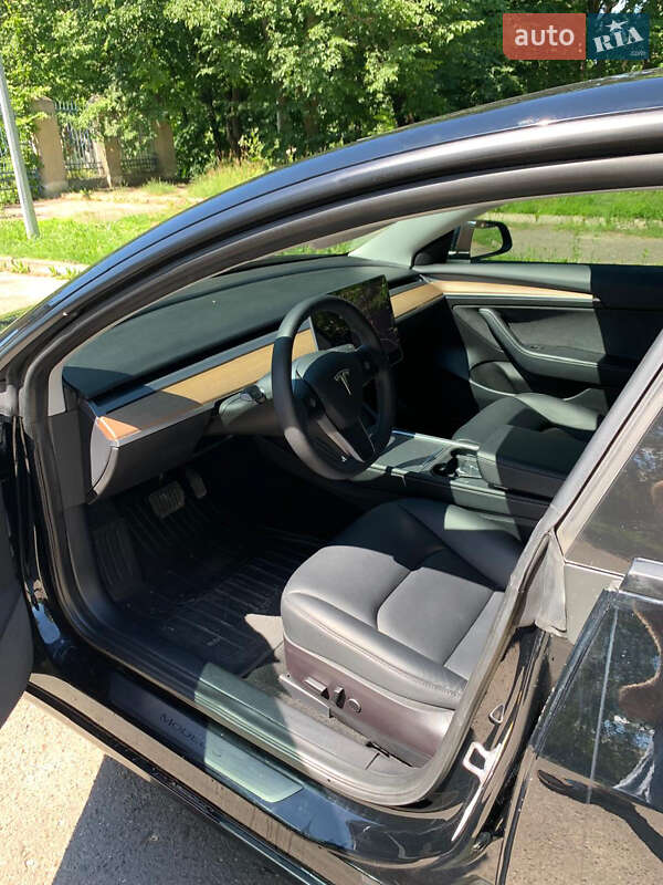 Седан Tesla Model 3 2022 в Золочеве фото 5 Седан Tesla Model 3 2022 в Золочеве
