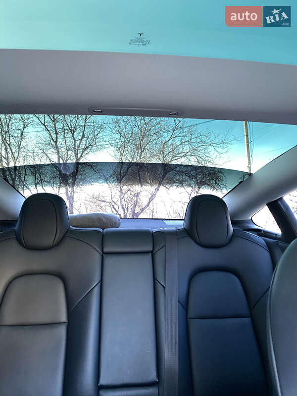 Седан Tesla Model 3 2021 в Кременці фото 10 Седан Tesla Model 3 2021 в Кременці