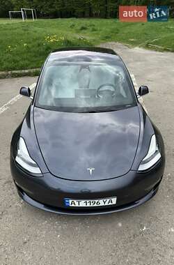 Седан Tesla Model 3 2019 в 