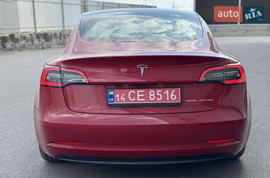 Седан Tesla Model 3 2019 в 