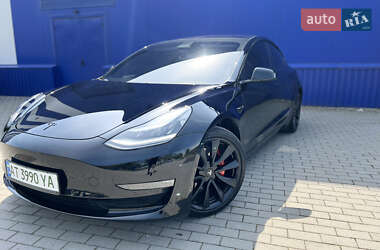 Седан Tesla Model 3 2019 в 