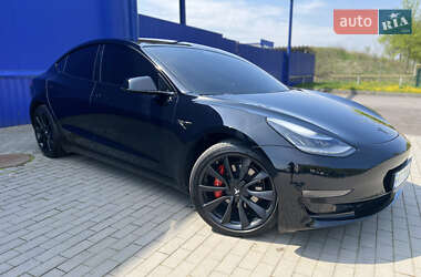 Седан Tesla Model 3 2019 в 