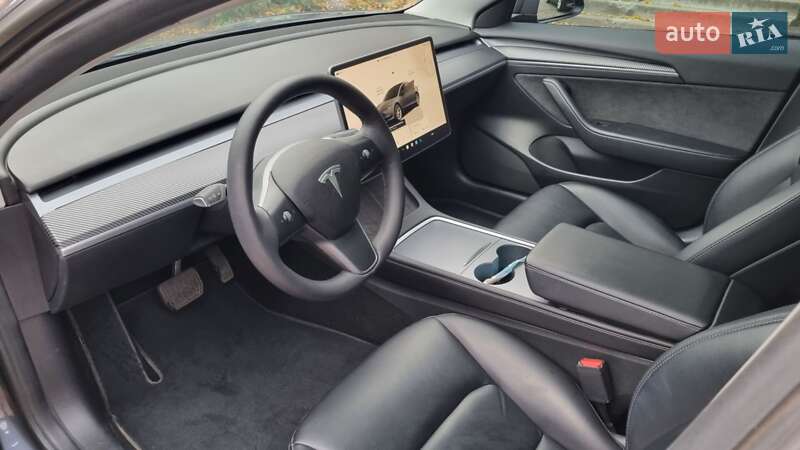 Седан Tesla Model 3 2022 в Василькове