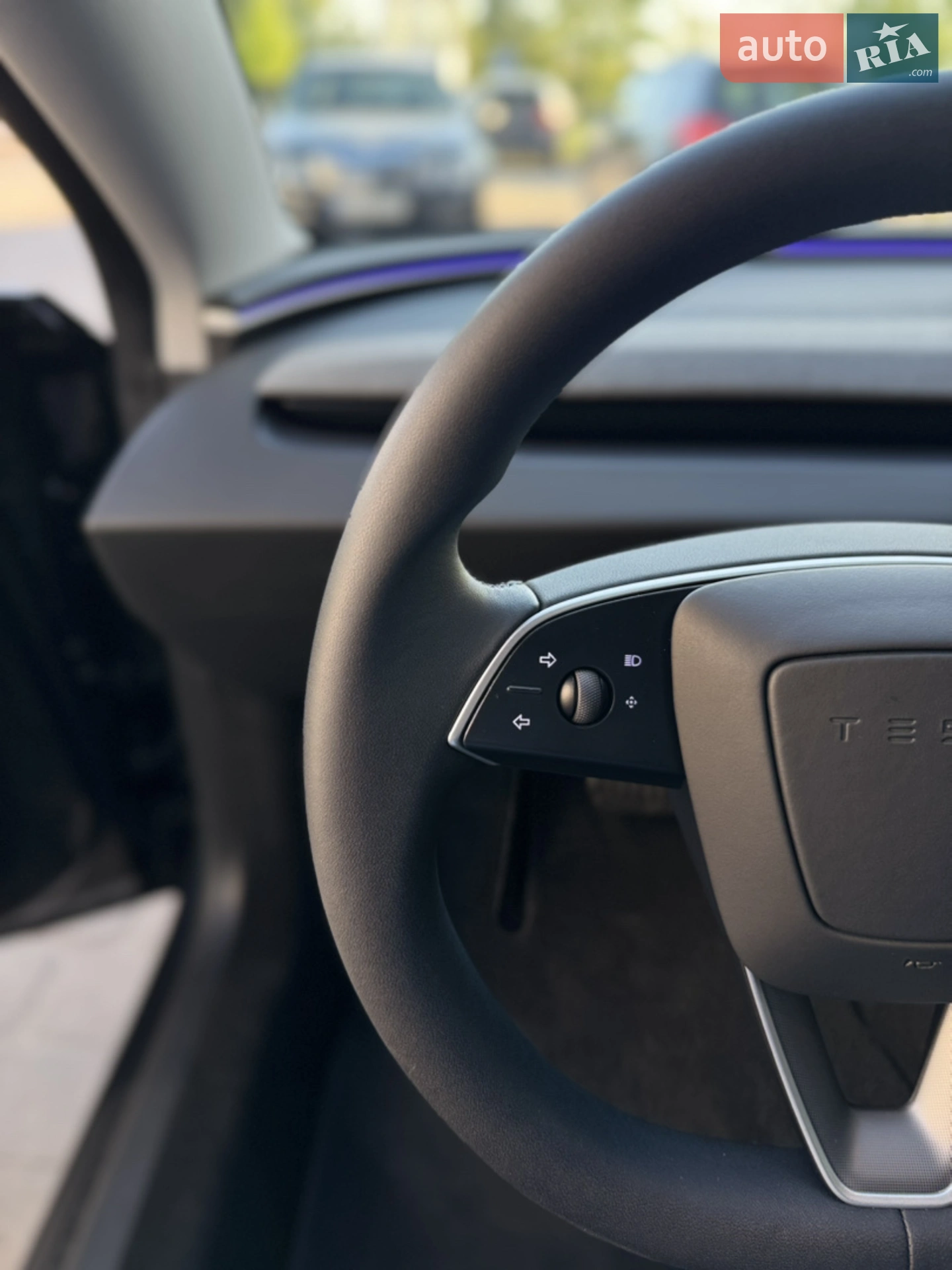 2024 Tesla Model 3 - мініатюра 2