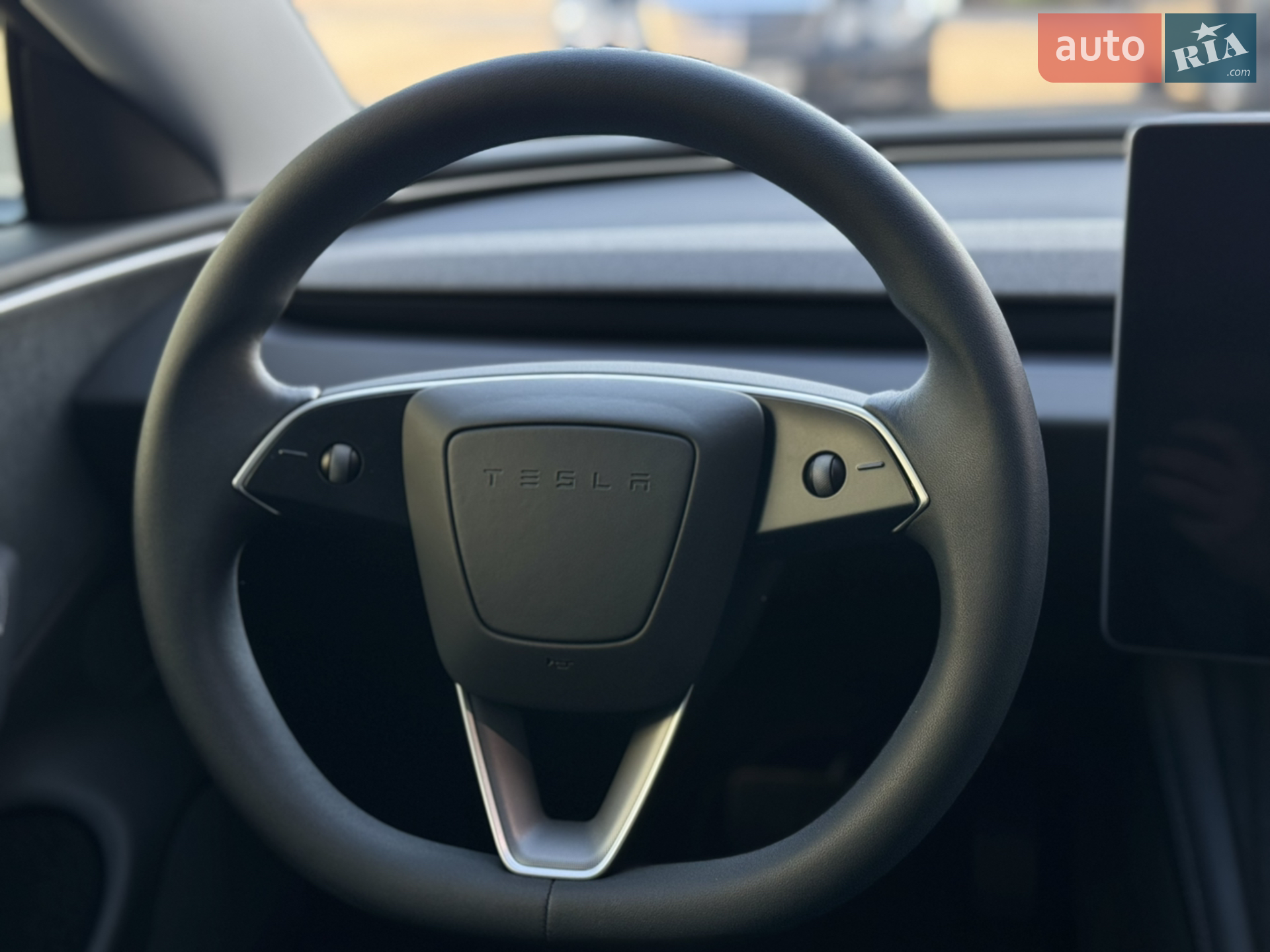 2024 Tesla Model 3 - мініатюра 19