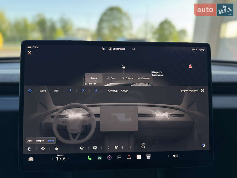 Седан Tesla Model 3 2024 в Луцьку