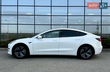 Седан Tesla Model 3 2019 в Дніпрі