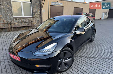Седан Tesla Model 3 2019 в 