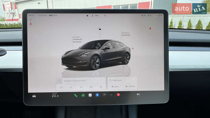 Седан Tesla Model 3 2022 в Луцьку