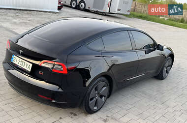 Седан Tesla Model 3 2021 в 
