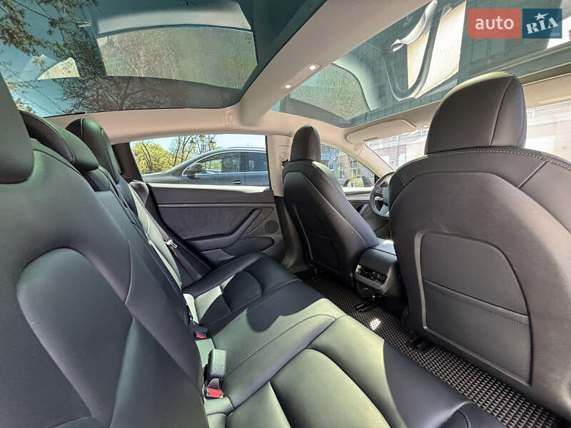 Седан Tesla Model 3 2022 в Одесі фото 20 Седан Tesla Model 3 2022 в Одесі