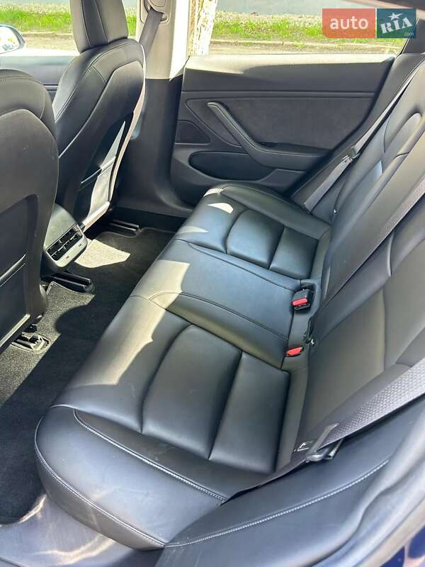 Седан Tesla Model 3 2018 в Тернополе фото 10 Седан Tesla Model 3 2018 в Тернополе