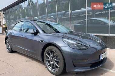 Седан Tesla Model 3 2023 в Києві