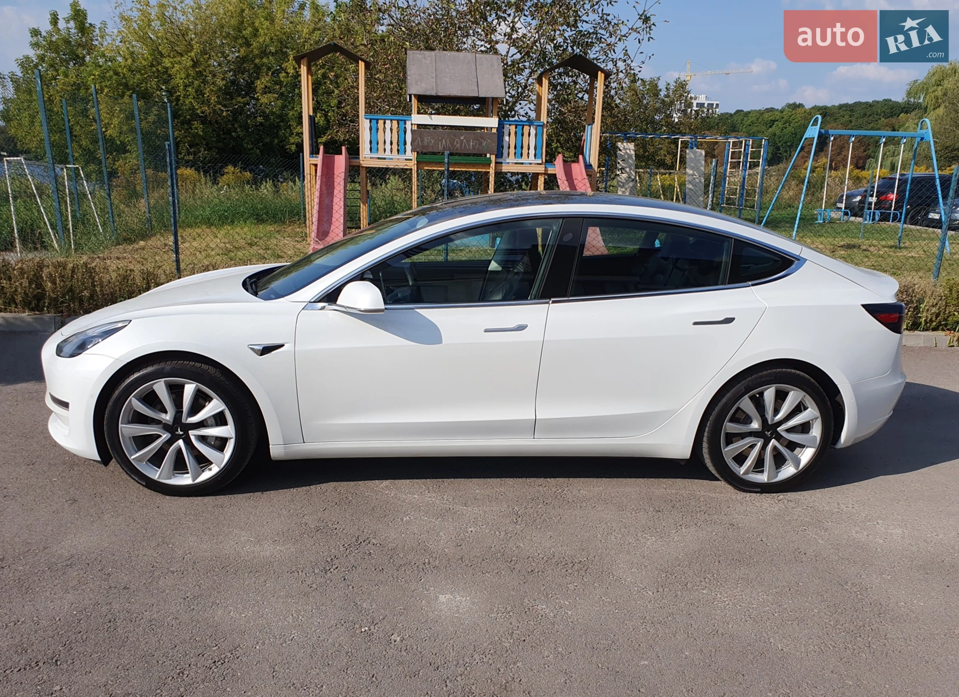 2020 Tesla Model 3 - мініатюра 33