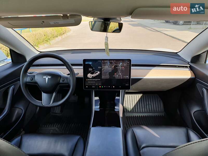 Седан Tesla Model 3 2020 в Рівному фото 39 Седан Tesla Model 3 2020 в Рівному